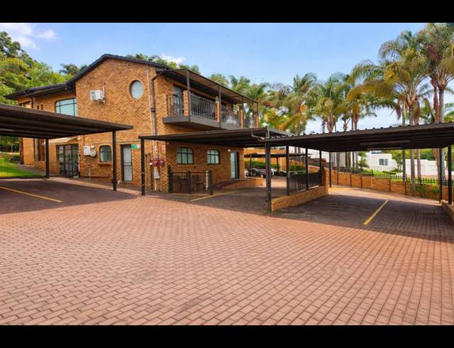 BUSINESS FOR SALE IN HELDERKRUIN EXT